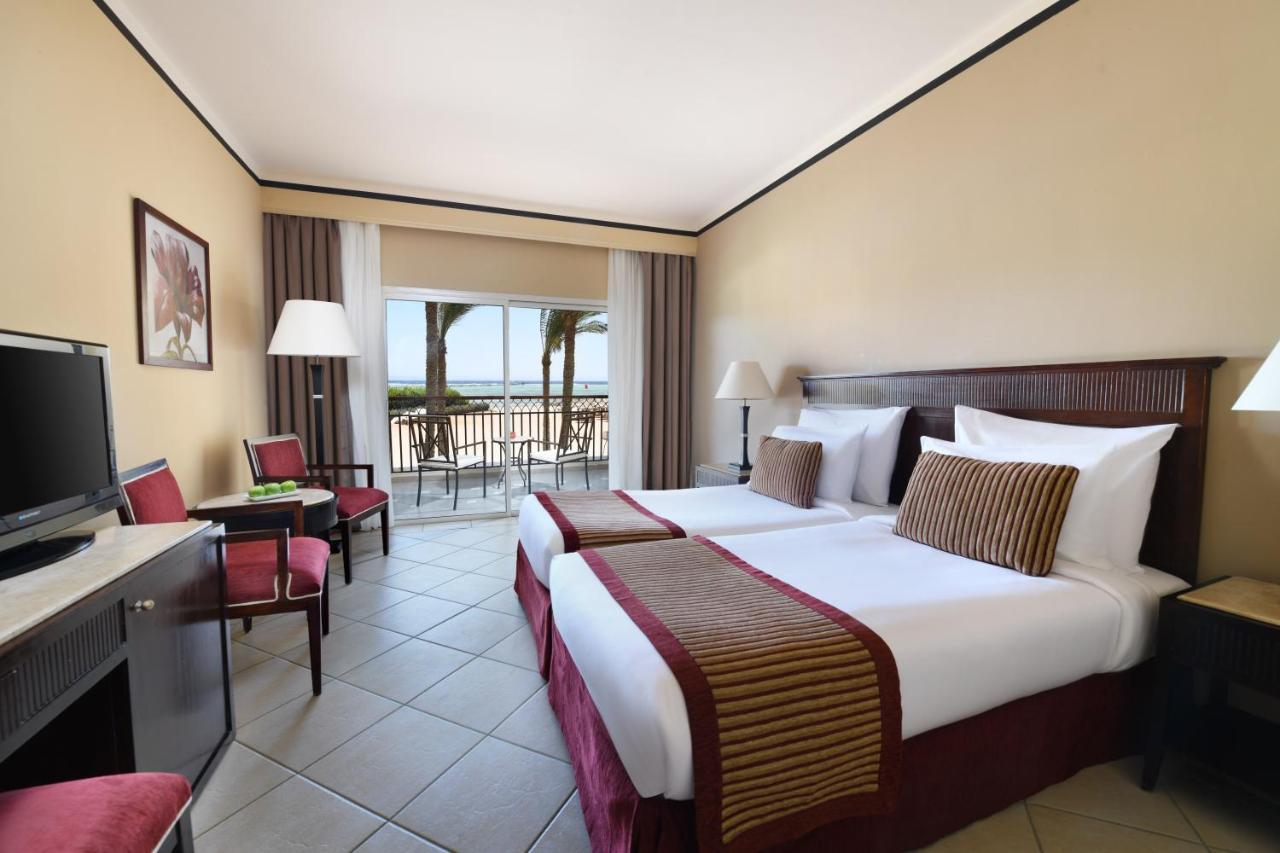 재즈 미라벨 리조트 샤름 엘 셰이크 외부 사진 A room at the Hilton Sharm El Sheikh